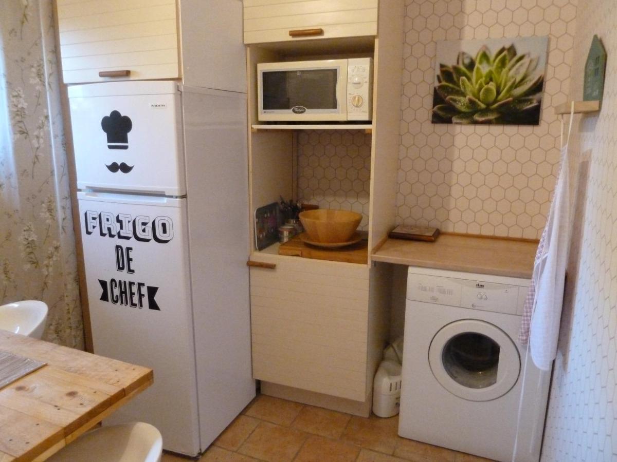 Le Clos Fleuri Segrie Екстер'єр фото